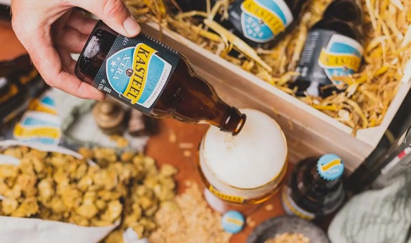 Kasteel Brouwerij Vanhonsebrouck 1 – Kasteel: Das belgische Bier, das Belgiern gefällt