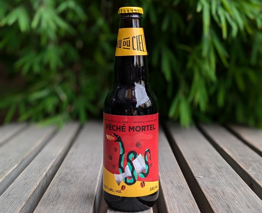 Image of Péché Mortel - Bourbon beer bottle, Imperial Stout style with simple but impressive design.