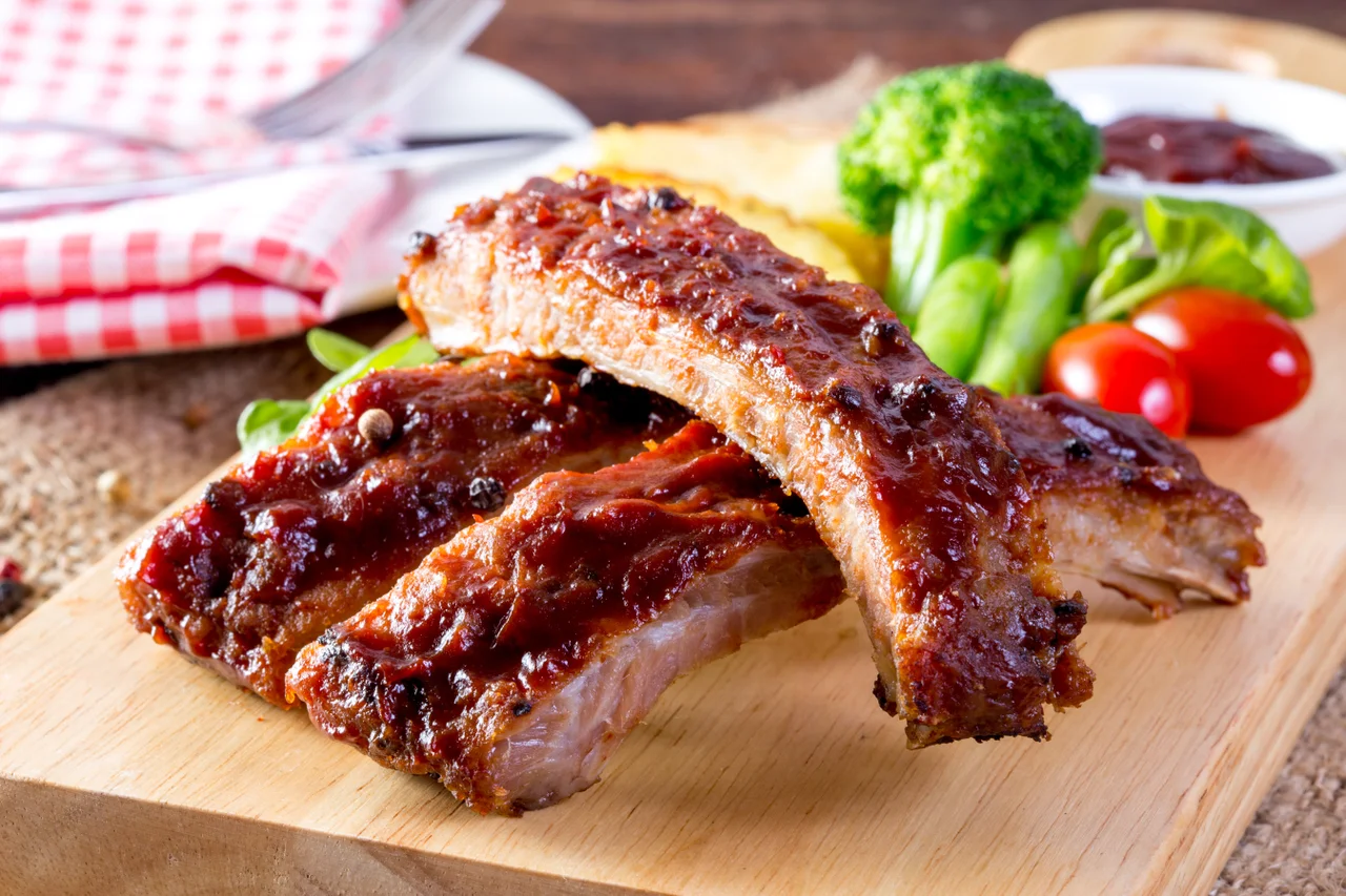 BBQ grilled pork ribs with the bold flavor of Hop JuJu create an ideal combination - Hop JuJu: The Breakthrough of Imperial IPA Flavor