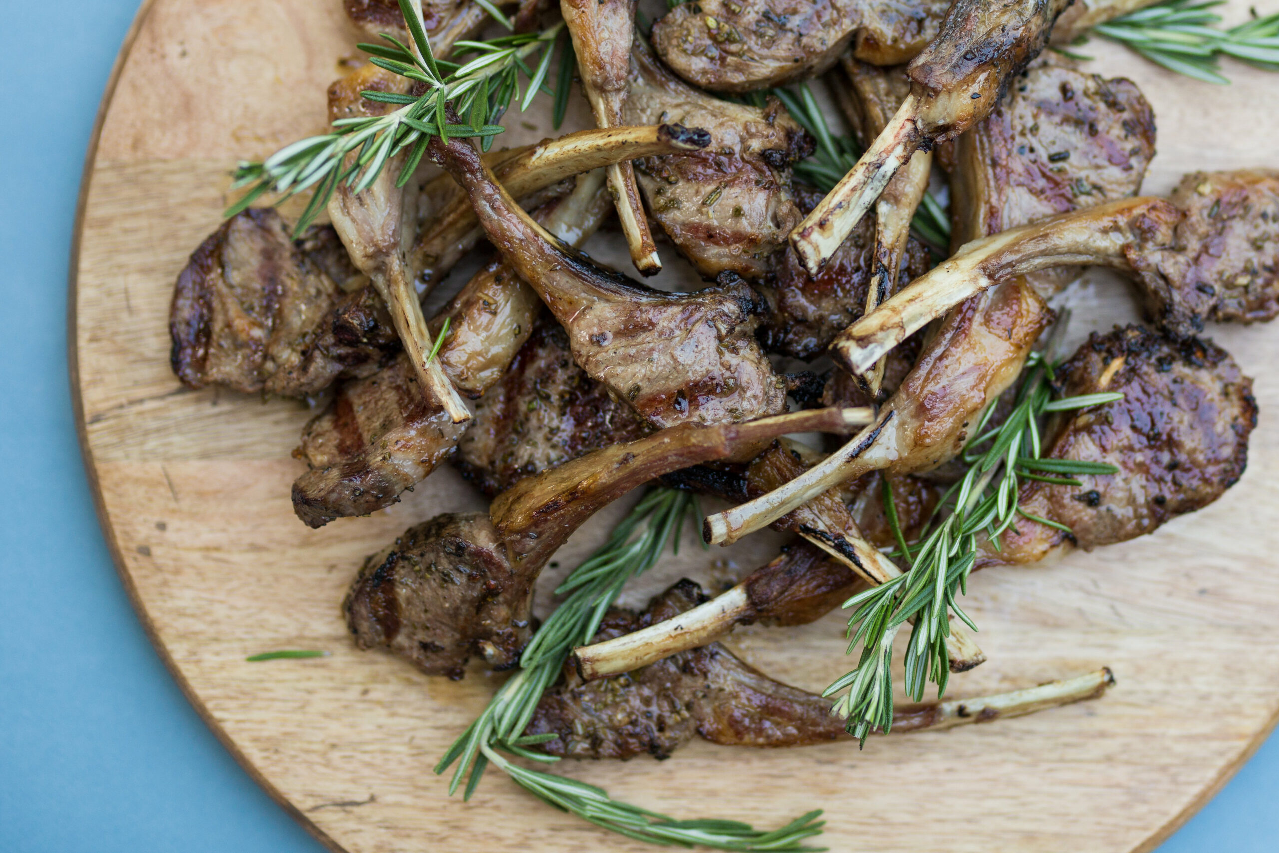 Gegrillte Schweinerippchen mit Melange Nr. 3 Endergebnis - Mélange Nr. 3: Einzigartiger und starker Geschmack