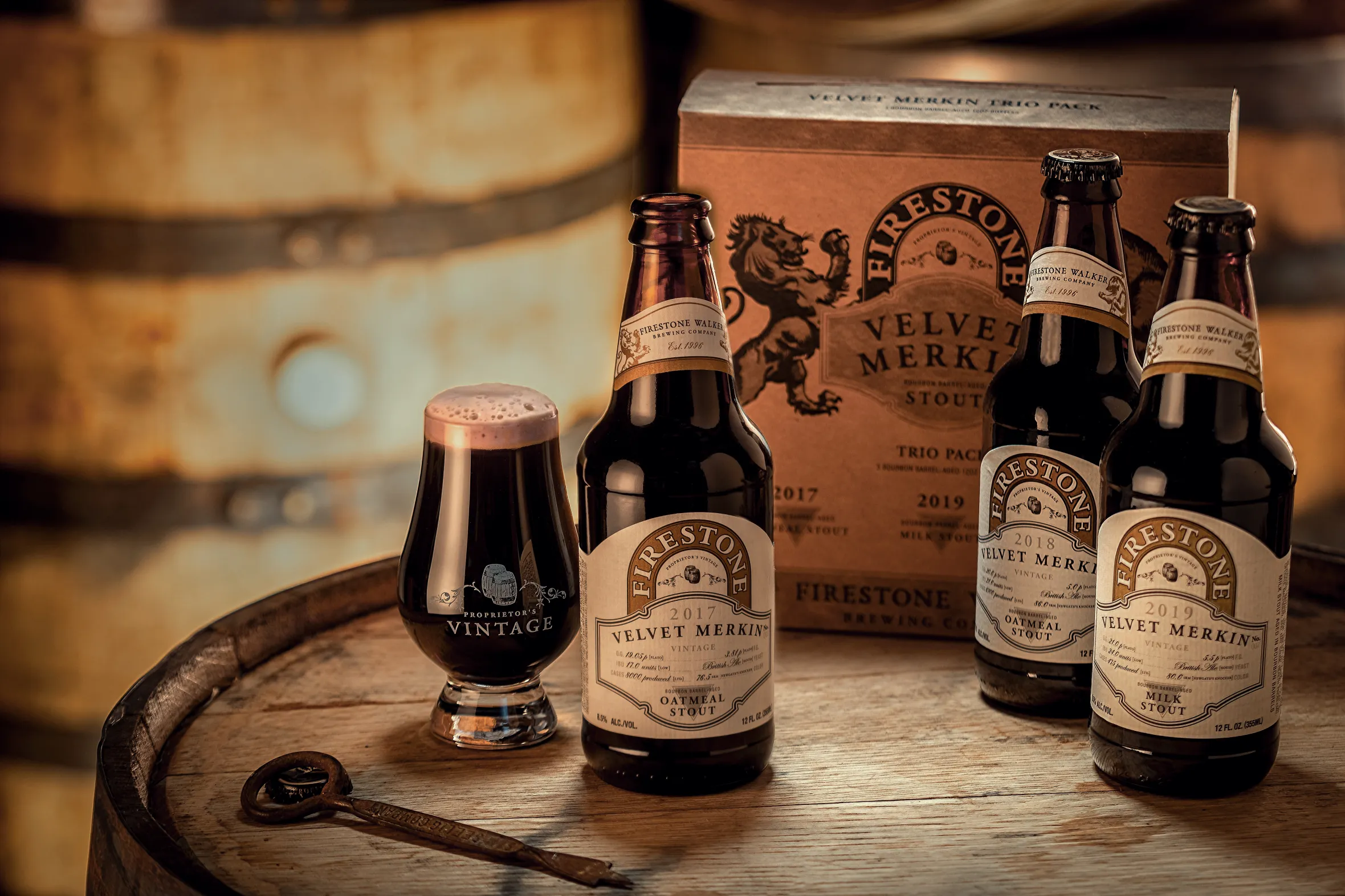 Velvet Merkin: Cảm Xúc Đậm Đà Của Oatmeal Stout De cam nhan Velvet Merkin dung nghia hay chon ly Pint Glass Nonic hoac Tumbler - Velvet Merkin: Cảm Xúc Đậm Đà Của Oatmeal Stout