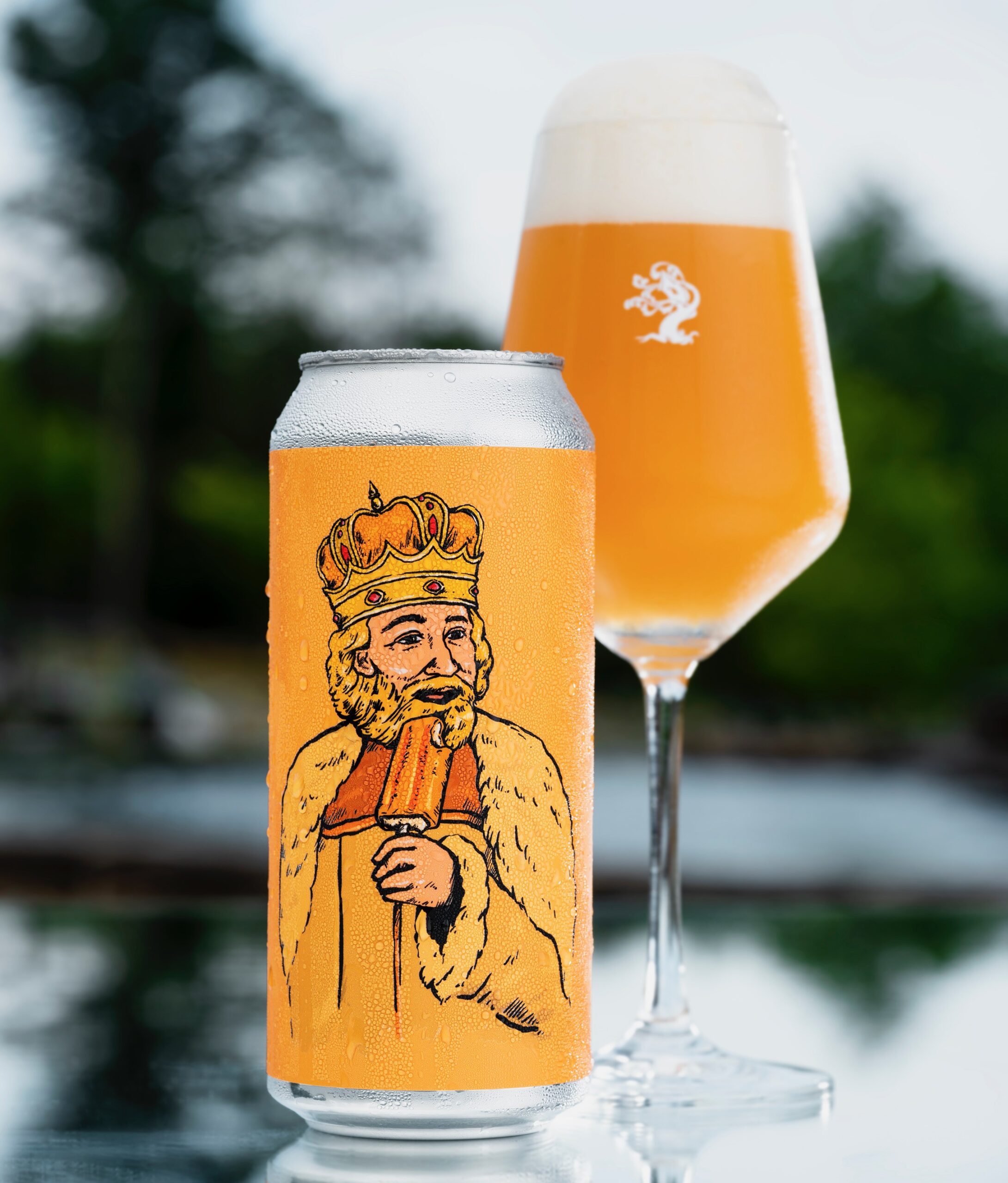 King Creamsicle: The King of Emotional Explosions King Creamsicle is a NEIPA but has the special properties of scaled cream ingredients - King Creamsicle: The King of Emotional Explosions