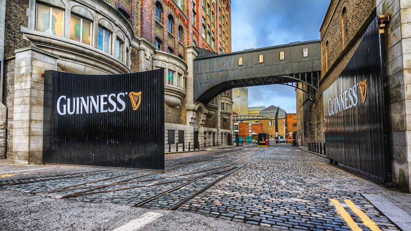 Guinness Brewery in Ireland - Historical Symbol - Guinness Antwerpen Stout: Immortal Desire of Flavor