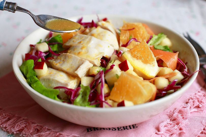 Pour Lady In Grey into a tulip glass – a favourite for its ability to diffuse the aroma and retain the powder 2 - Lady In Grey Grisette: A Gentle Taste Tells a Deep Story