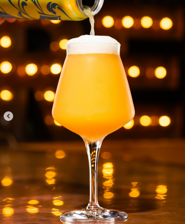 Use a Pint glass or a thin-mouthed glass like a Becker Nonic or Tumbler to retain the fine powder - Eureka – Citra: An Invitation From A Good Heart