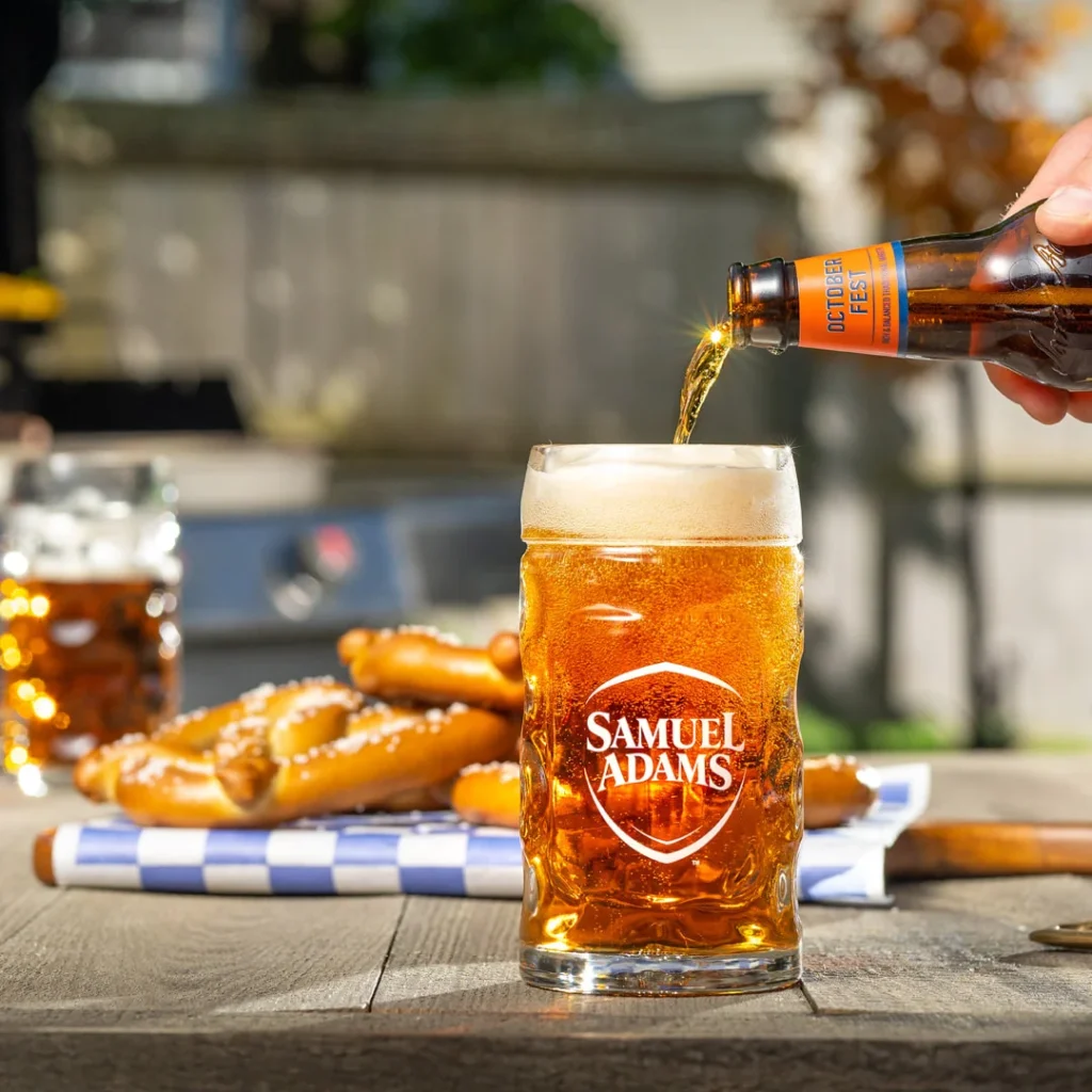 4N63OUKEVSH4OQVQ7E5M7MAO 1024x1024 - Samuel Adams Octoberfest: When Autumn Touches the Soul of American Beer