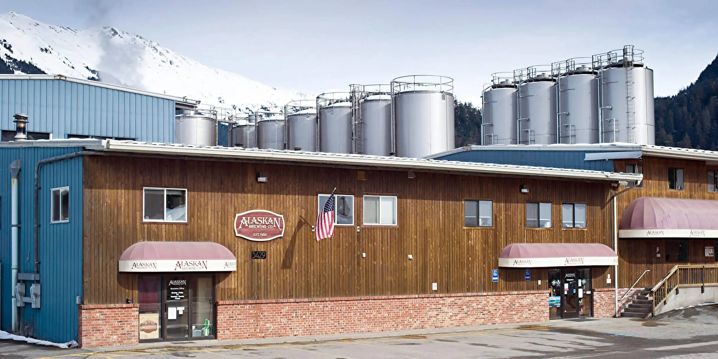 Alaskan Brewing Co. was founded by Geoff and Marcy Larson in 1986 - Smoked Porter: The Distinctive Smoky Flavor of Alaska