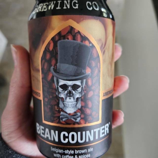 Bean Counter: Belgian Dark Ale Đậm Chất Kể Chuyện Bean Counter thuoc dong Belgian Strong Dark Ale mang den hoi am lan toa nhe nhang tu co hong xuong nguc - Bean Counter: Belgian Dark Ale Đậm Chất Kể Chuyện
