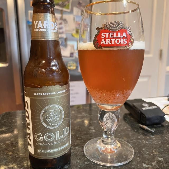 ゴールドビールは市販のキャラメルモルトを使ったスタイリッシュな醸造スタイル - ゴールド：クラフトビール界の琥珀色のミューズ