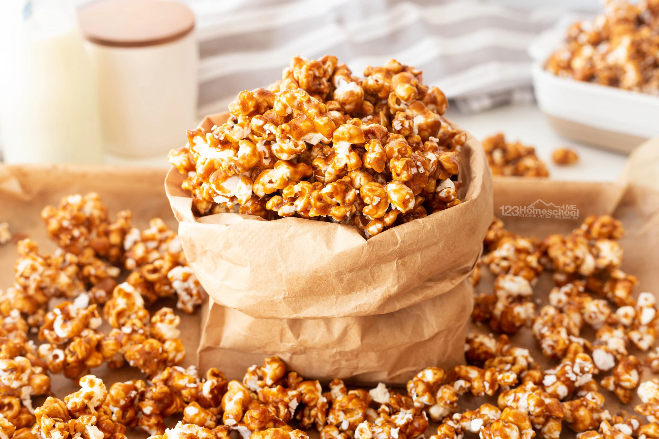 Caramel popcorn ket hop cung bia &ndash; nhe nhang ma bat ngo - Milk Stout Nitro: Giai Điệu Đen &Oacute;ng Chạm Đến Tr&aacute;i Tim