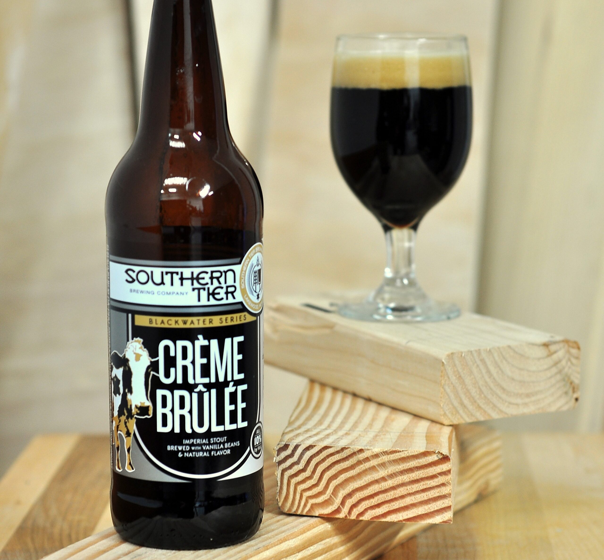 Crème Brûlée: Làn Gió Mới Cho Những Chuyến Phiêu Lưu Vị Giác Creme Brulee la mot dai dien hoan hao cua phong cach Sweet Milk Stout mang den mot trai nghiem hoan toan khac biet scaled - Crème Brûlée: Làn Gió Mới Cho Những Chuyến Phiêu Lưu Vị Giác