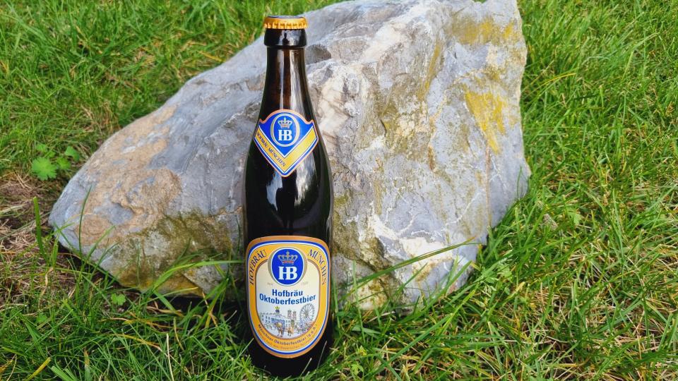 Let your beer cool to 45–50°F (7–10°C) – not too cold and not too warm to the touch - Hofbräu Oktoberfestbier: The Breath of German Royalty