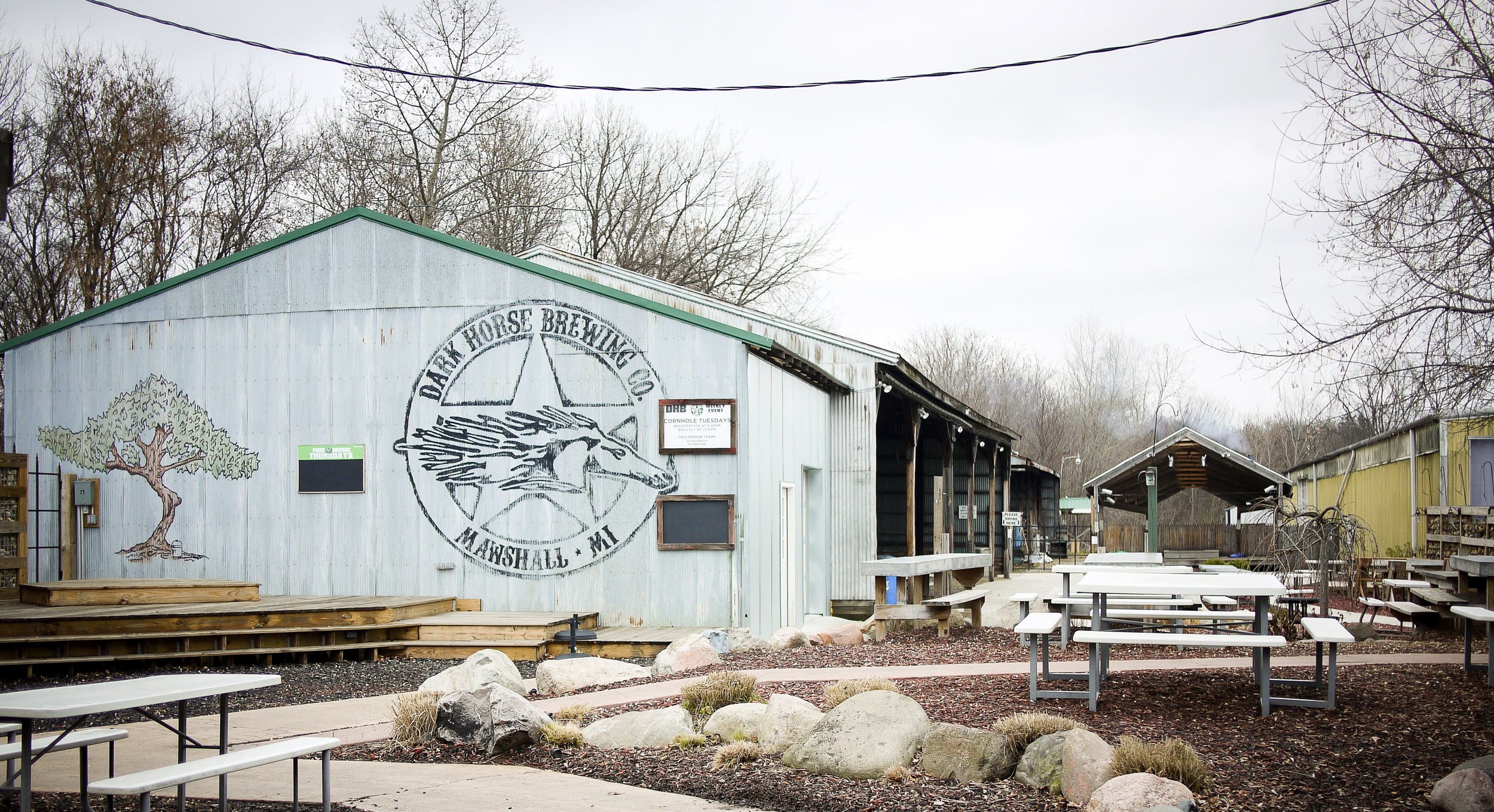 Dark Horse Brewing Company's nostalgia scene - Fore Smoked Stout: Light Up the Taste Buds