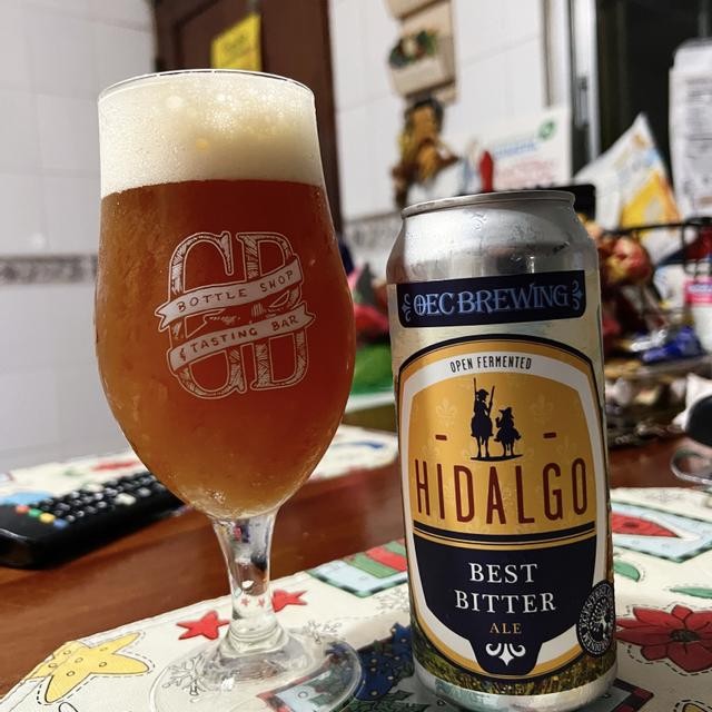 Hidalgo Best Bitter Ale: The Quintessential British Beer Within American Reach Hidalgo's amber hue is so warm and dark you can see through its interior - Hidalgo Best Bitter Ale: The Essence of British Beer at the Fingertips of Americans