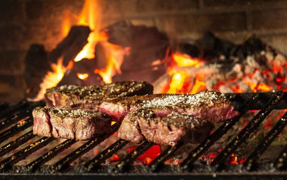 This delicious BBQ dish pairs perfectly with this beer - Fest Of Both Worlds: A Hymn To Modern Lager