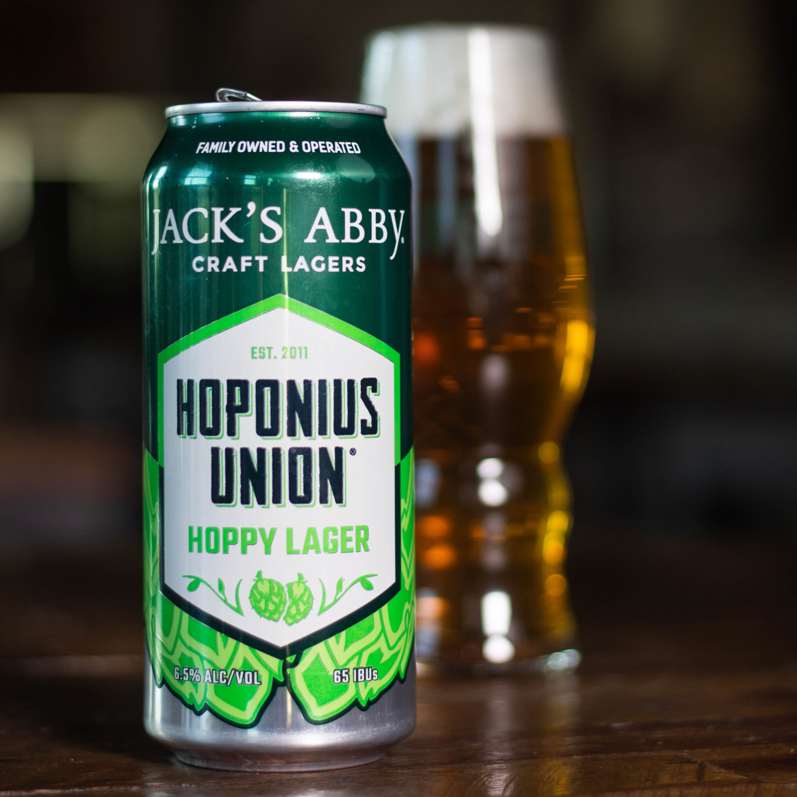 Hoponius Union: Tief wie ein See im Mondlicht Hoponius Union eroberte schnell die Herzen der Bierliebhaber - Hoponius Union: So tief wie ein See im Mondlicht