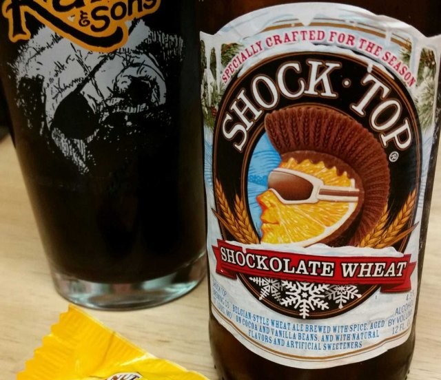 Schockierende, einzigartige Bierflaschendesigns – Chocolate Wheat: Die vermisste Muse des Bierdorfs
