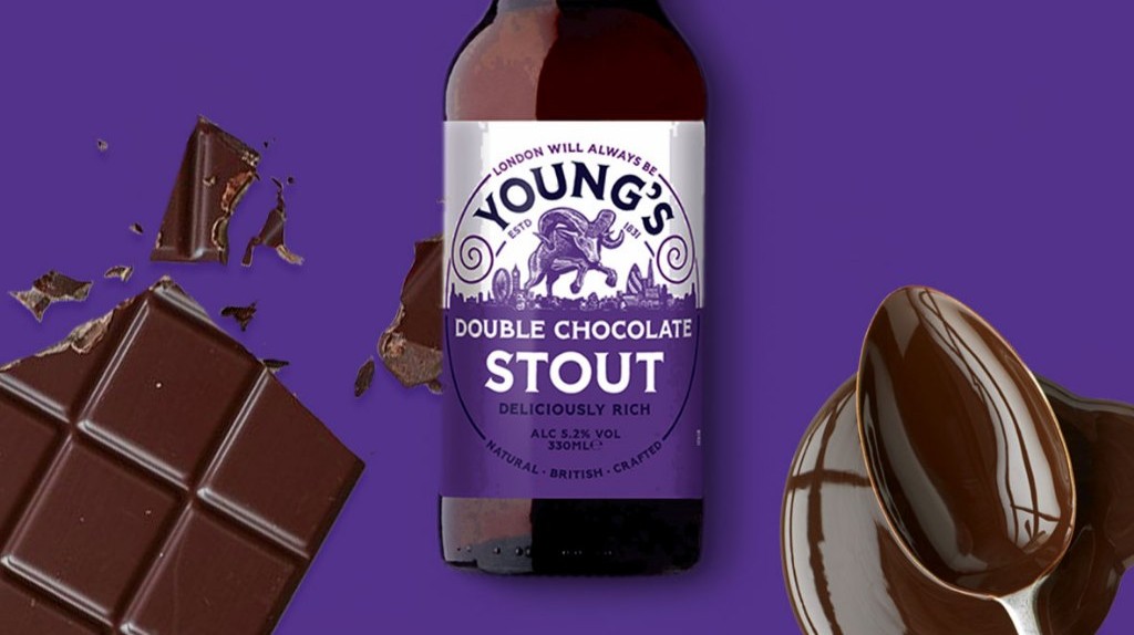 Sweet Stout la mot ban giao huong huong vi duoc che bien tu nhung nguyen lieu cao cap nhu malt socola va so co la den that - Young's Double Chocolate Stout: Trọn Vẹn Từng Ph&uacute;t Gi&acirc;y