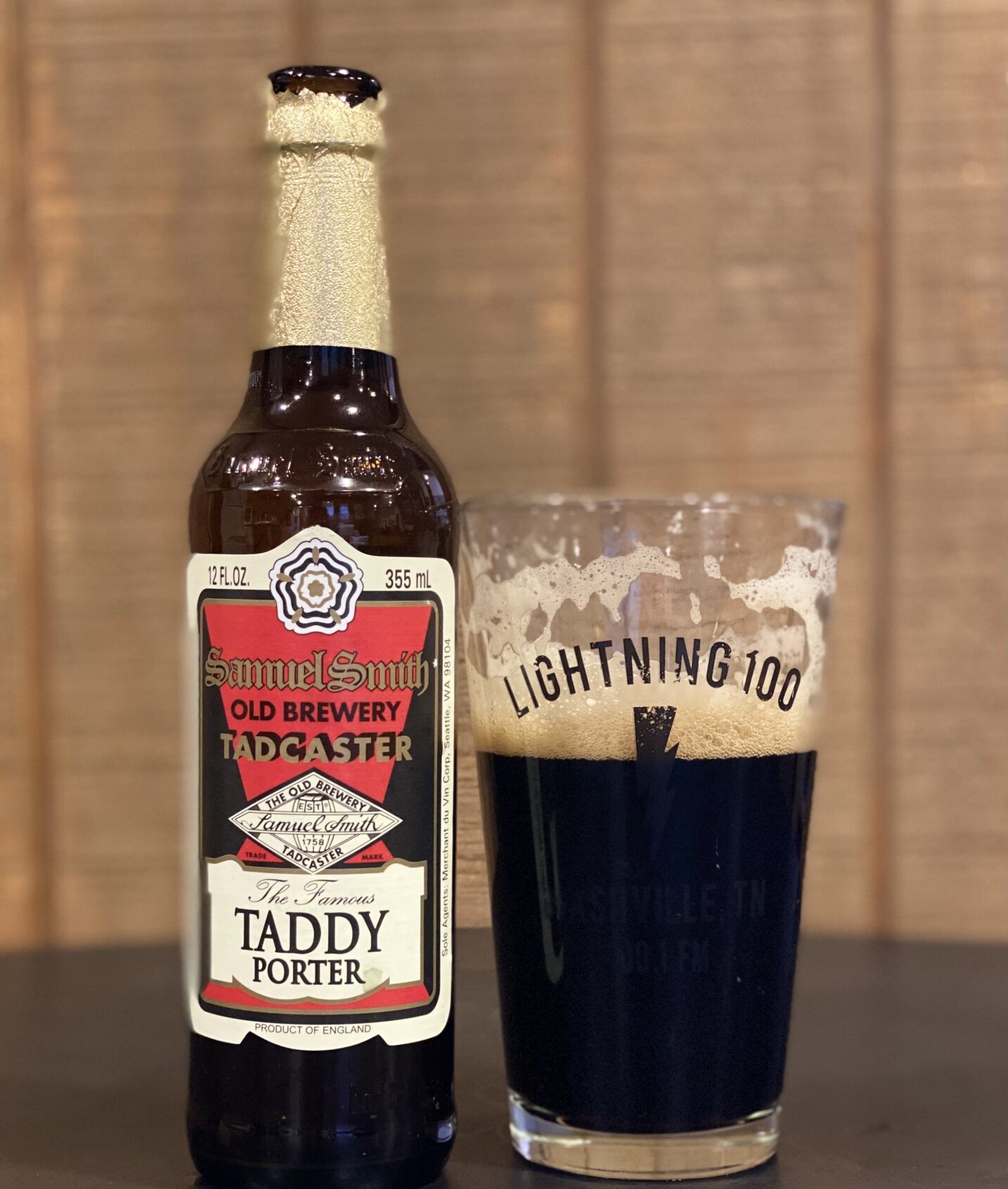 Taddy Porter wird von Bierliebhabern anerkannt und gelobt - Taddy Porter: Ein klassisches Porter-Meisterwerk aus dem Herzen Englands