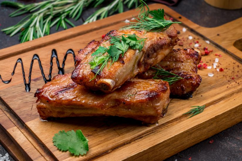 Enjoy this honey-glazed grilled ribs with beer to increase the beer flavor - Supermassive Café Deth: Drunk in the Dance of Power