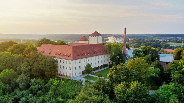 Weihenstephaner Kristallweissbier: The Crystal Gem of German Brewing Art Panorama of the Bayerische Staatsbrauerei Weihenstephan - Weihenstephaner Kristallweissbier: The Crystal Gem of German Brewing Art