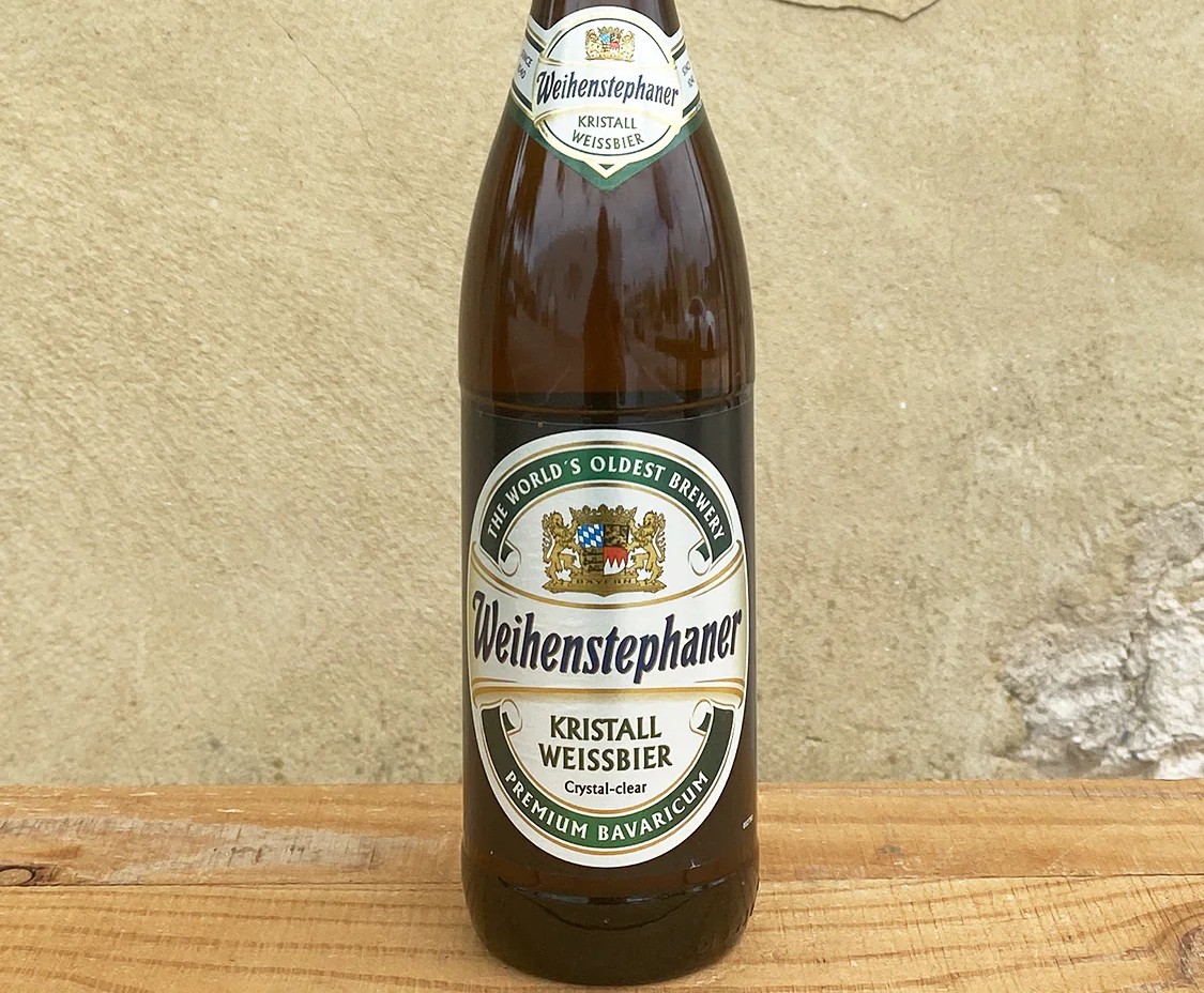 Weihenstephaner Kristallweissbier: The Crystal Gem of German Brewing Art From Freising to your glass 5.4 ABV smooth with a clean finish. The perfect drink for outdoor parties - Weihenstephaner Kristallweissbier: The Crystal Gem of German Brewing Art