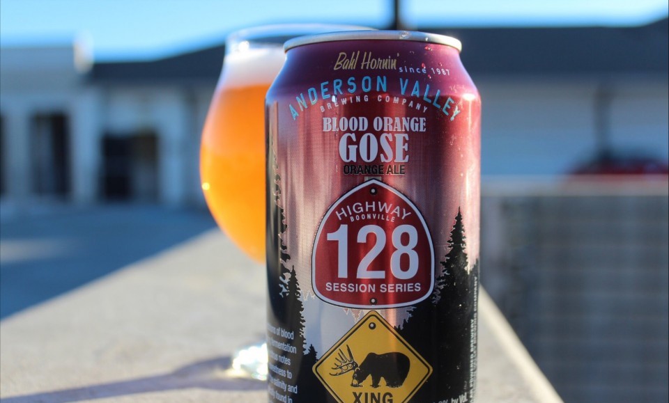 Blood Orange Gose: Lời Thì Thầm Của Mùa Hè Trong Vắt Voi sac cam mo duc vi chua diu hau muoi tinh te va huong cam tuoi – day la lua chon ly tuong cho nguoi moi thuong thuc bia sour - Blood Orange Gose: Lời Thì Thầm Của Mùa Hè Trong Vắt
