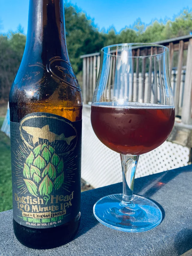 dogfish head 120 minute ipa aged in utopias barrels is a v0 fyc97sdyqcua1 - 120 Minute IPA: Huyền Thoại IPA Cường Độ Cao Từ Dogfish Head