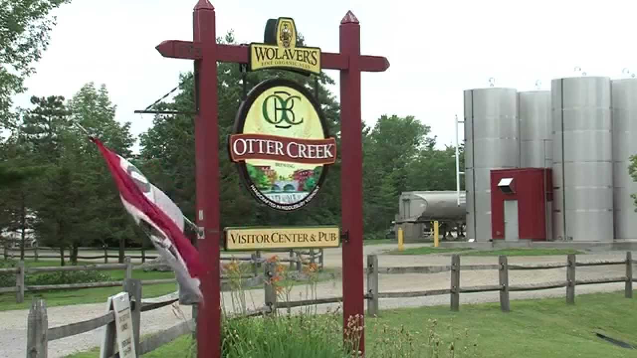 Ben ngoai nha may bia Otter Creek Brewing hien dai va tho mong - Kind Ryed: Hương Vị Cay Ấm Của Tr&aacute;i Tim Ph&oacute;ng Kho&aacute;ng