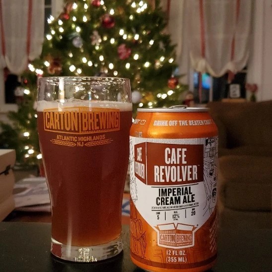 Beer has a color ranging from dark yellow to amber brown like a sunset reflected on a fragile glass - Regular Coffee: When Beer and Coffee Write a Love Story