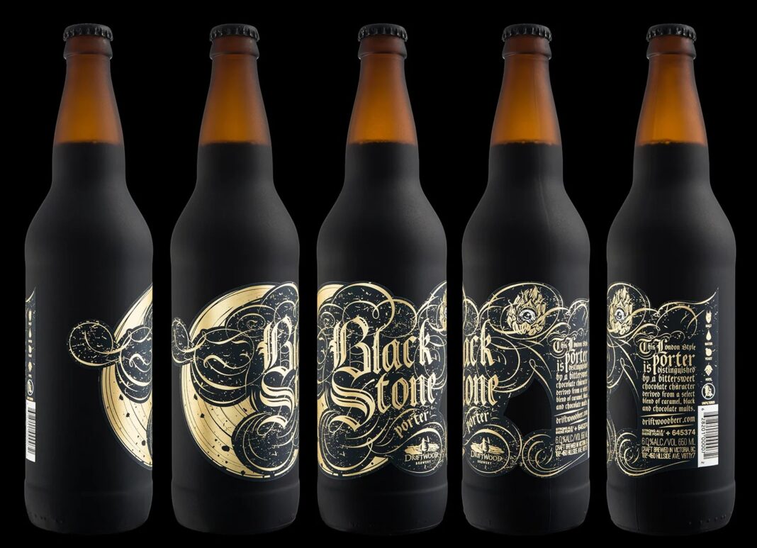 Blackstone Porter Himmel am Boden des Glases