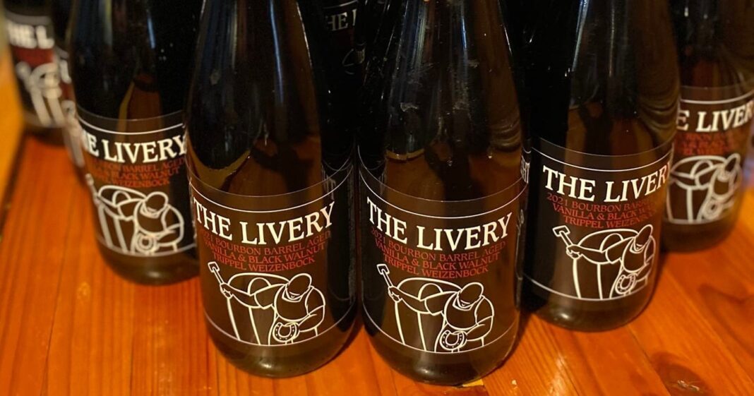 Bourbon Barrel Aged Trippel Weizenbock Tinh Hoa Bia Thủ Công