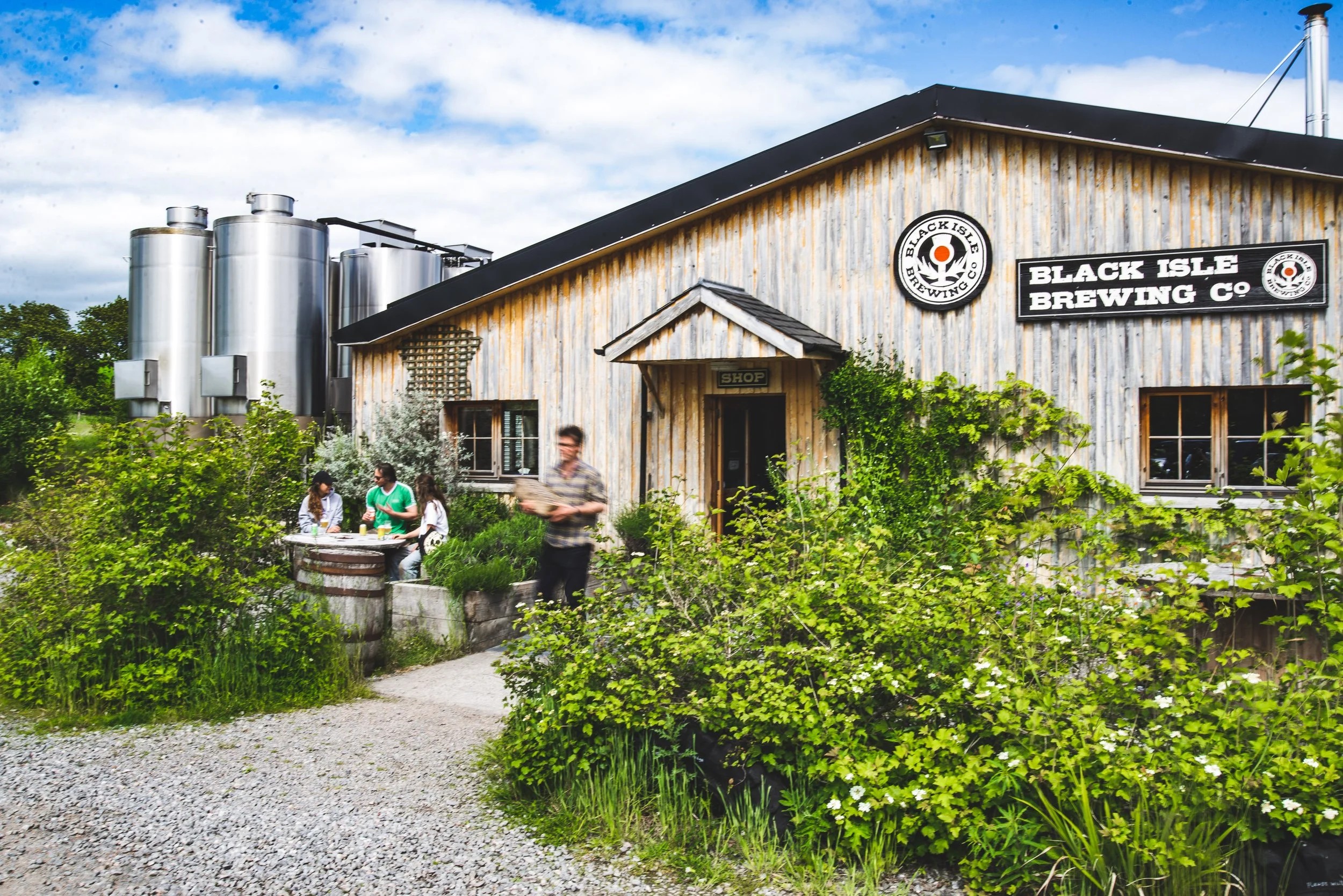 The exterior of the Black Isle Brewery Co Ltd - Organic Export Scotch Ale: The Sweet Taste of Malt Fields