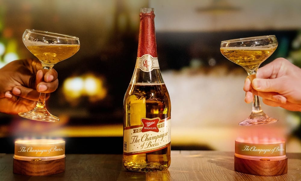 Miller High Life Flasche mit klarem hohem Hals