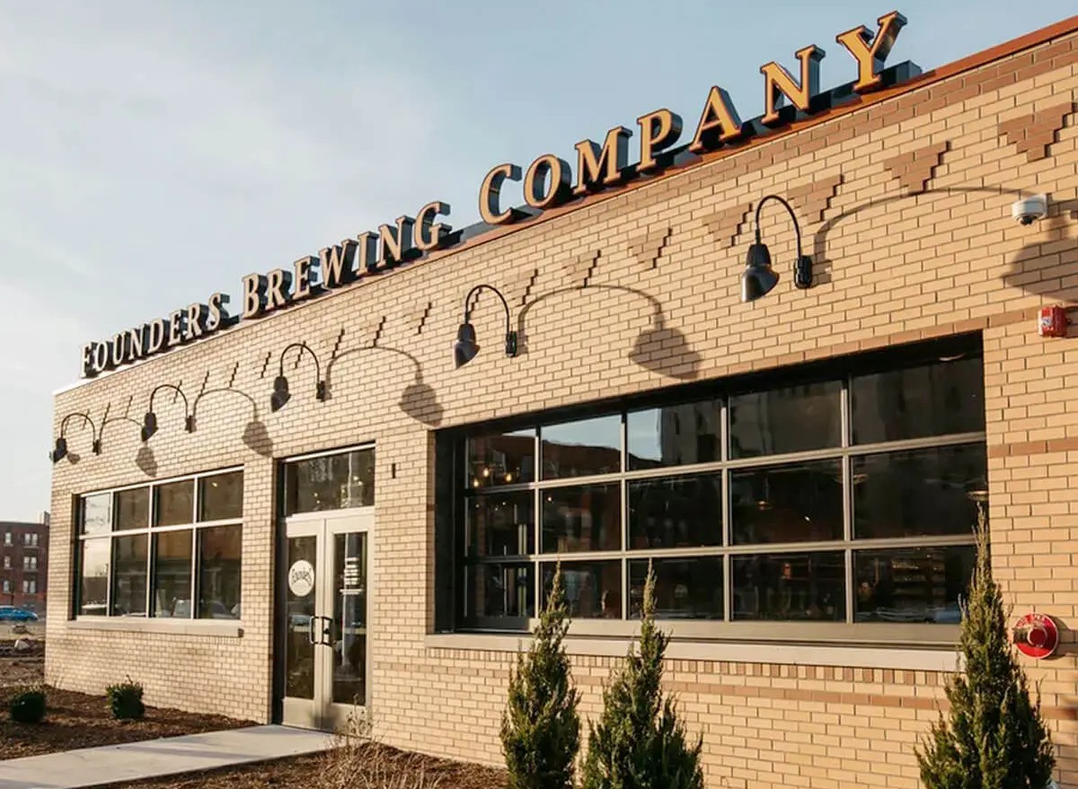 Founders Brewing Company's American-made beer - Marvelroast: A Drop of Gold That Makes Beer Connoisseurs' Hearts Throb