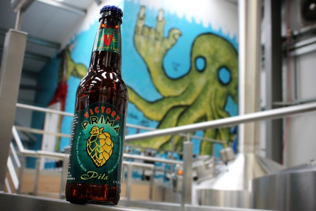 Prima Pils Victory beer bottle