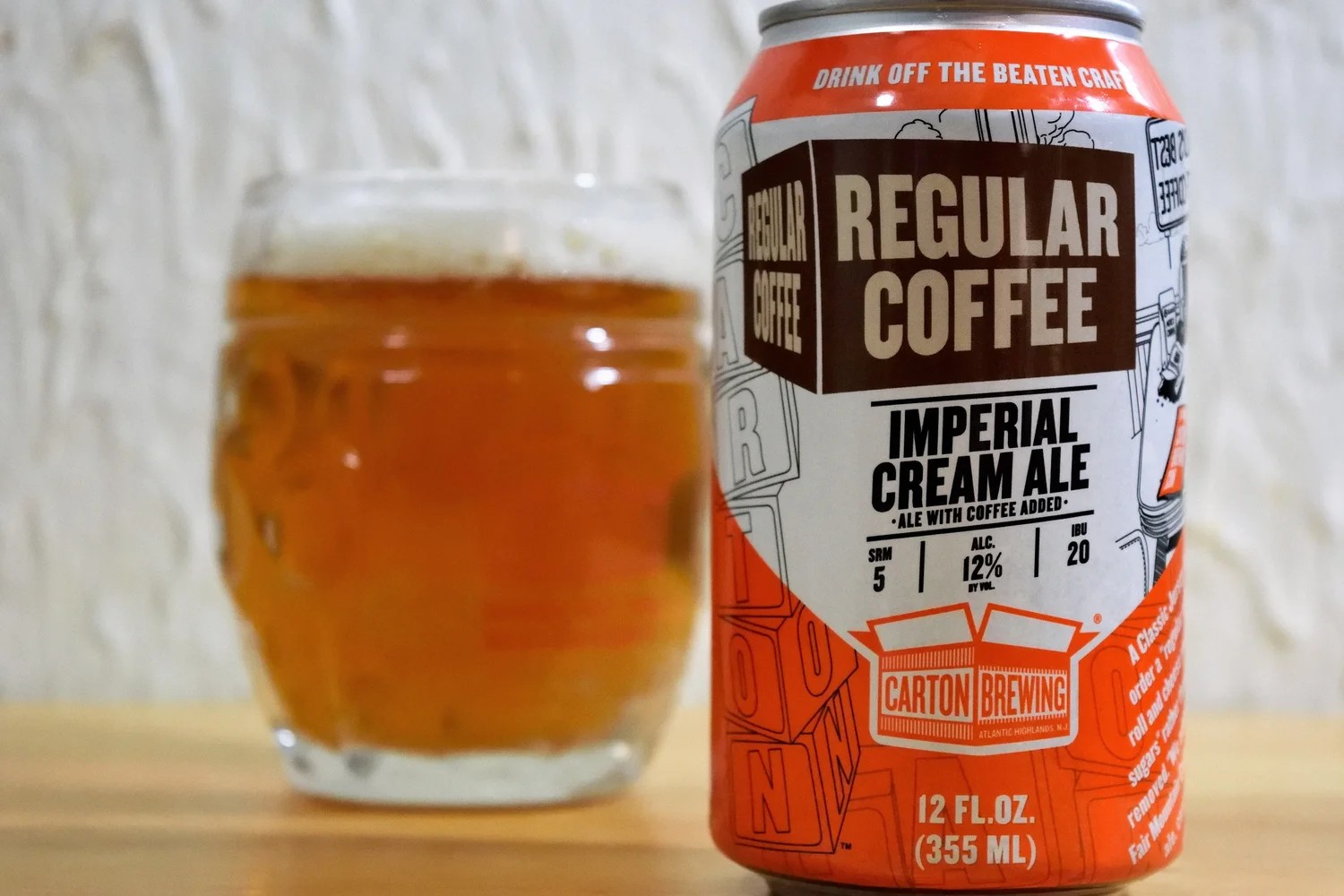 Regular Coffee has an impressive beer can design with many artistic details - Regular Coffee: When Beer and Coffee Write a Love Story