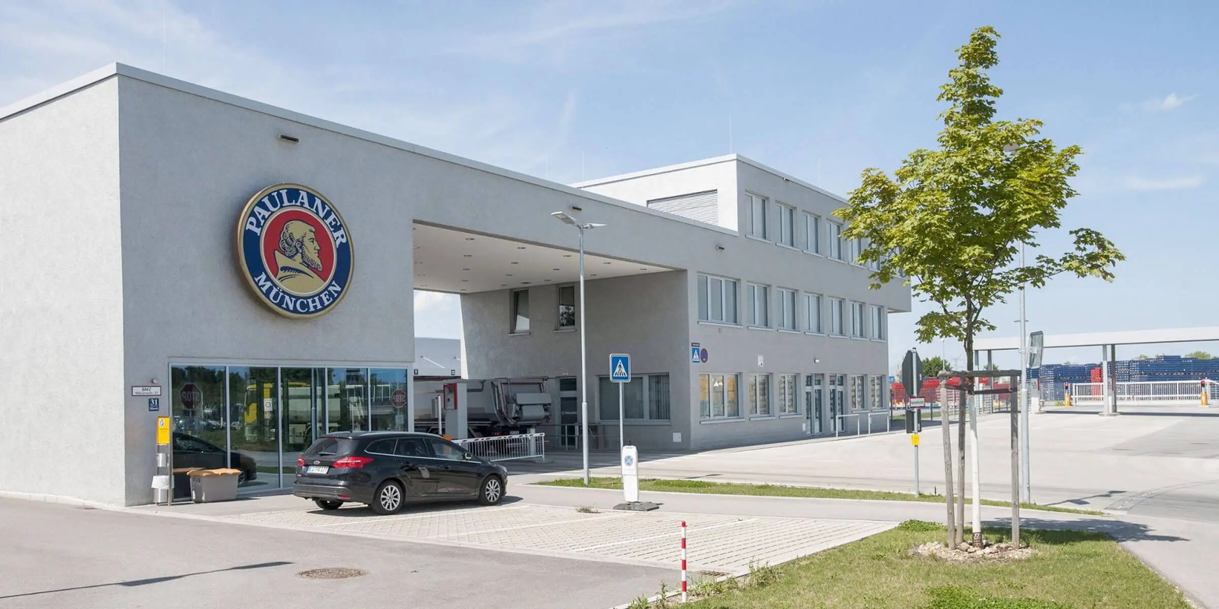 The whole picture of the modern Paulaner Brauerei brewery - Salvator: Crystallization of Eternal Desire