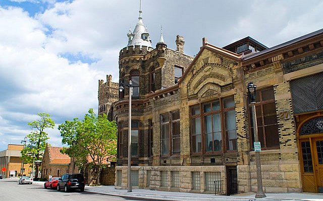 bester Platz im historischen - Pabst Blue Ribbon: Über 180 Jahre amerikanische Bierkultur