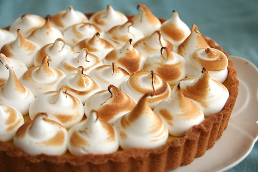This creamy lemon meringue tart pairs perfectly with this beer - Zenne Y Frontera: The Quintessential Vibrations of Intoxicating Yeast