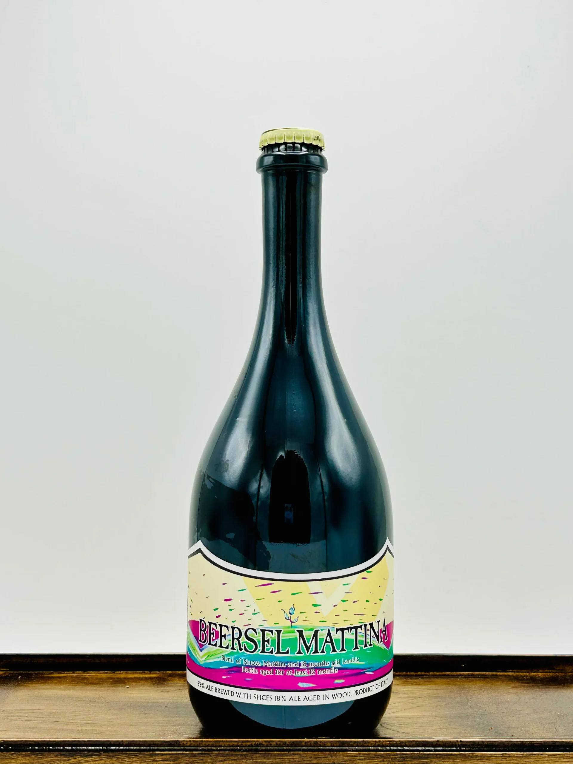 Beersel Mattina has a design like a gourd combined with very suitable color scales - Beersel Mattina: Sweet Dawn From the Italian - Belgian Marriage