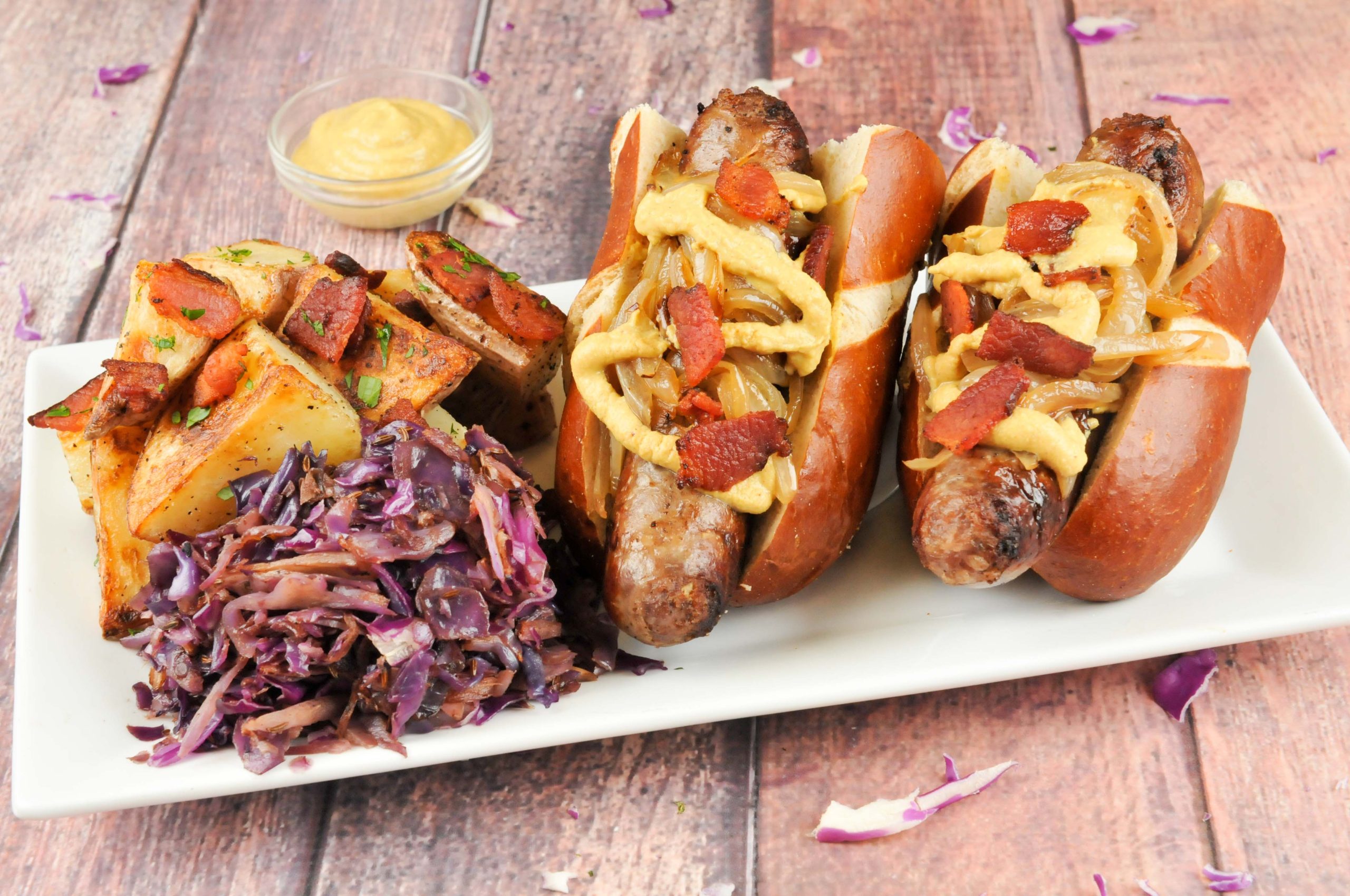 This beer goes perfectly with a scaled Bratwurst - Qualify Pils: Crisp Sunshine from Hudson