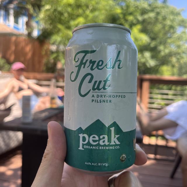 Fresh Cut is designed with a light blue color that creates a comfortable feeling - Fresh Cut: A Crispy Masterpiece That Captures the Souls of Beer Connoisseurs