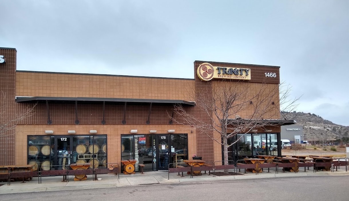 View outside Trinity Brewing Company - 7 Day Golden Sour: Welcome the Dawn with Golden Sunshine