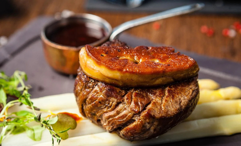 This steaming hot Foie Gras liver dish is perfect to enjoy with this beer - Nightmare On Brett Raspberry: Drunken Love Variation