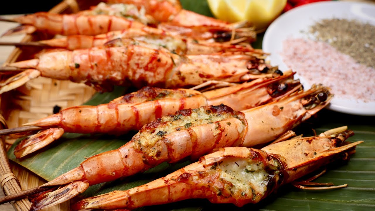Grilled shrimp is a perfect accompaniment to this beer - Prince Percy: A Flavor That Awakens the Conqueror's Spirit.