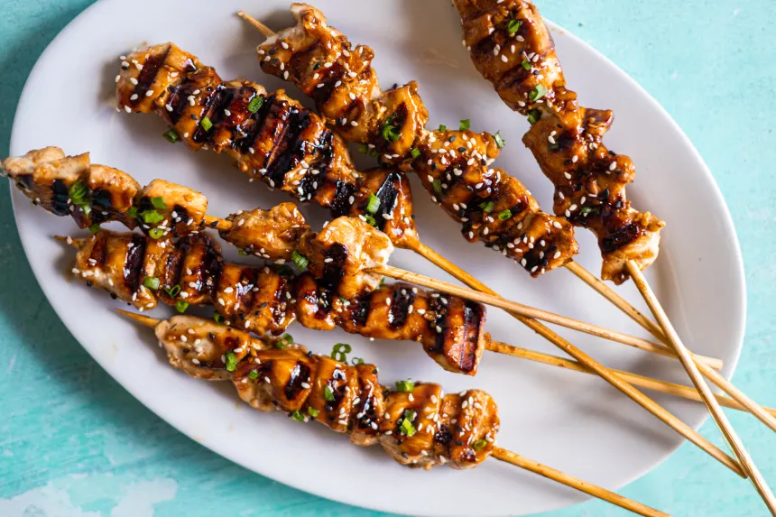 Köstliches gegrilltes Yakitori-Gericht, das Sie zu diesem Bier genießen können – Trooper Sun and Steel: Samurai-Geist trifft auf britische Bierseele