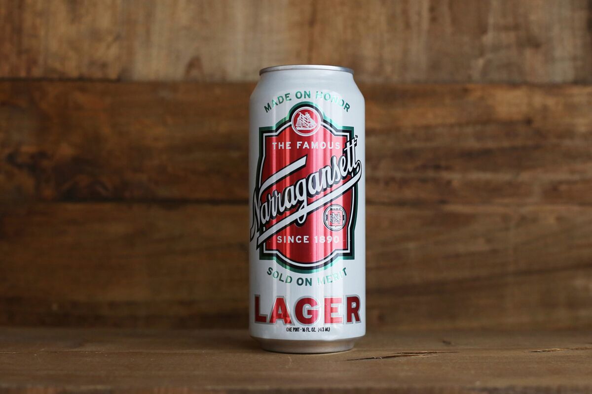 Narragansett Lager has a unique and attractive white design - Narragansett Lager: The Immortal Spirit Echoes from the Sea