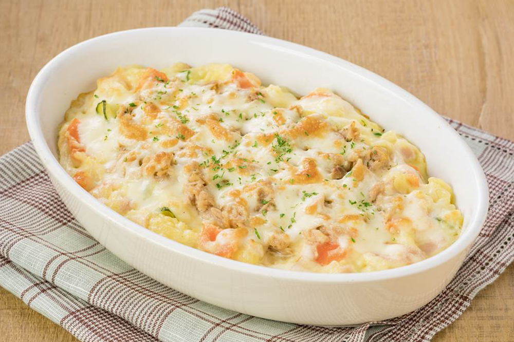 Fresh cheese combined with potato salad enhances the taste of beer - Fonta Flora Grodziskie: Golden Rosary Bubbles