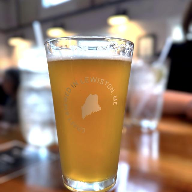 Tarnation California Style Lager Receives Numerous Positive Reviews - Tarnation California-Style Lager: Delicate Blending in Every Sip